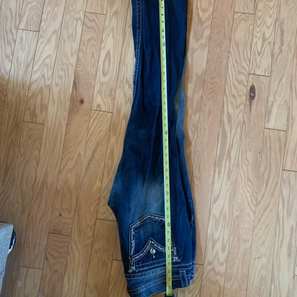 Miss Me Dark Denim Jeans Mid Rose Easy Boot Size 32 with diamond pocket detail - Picture 9 of 10